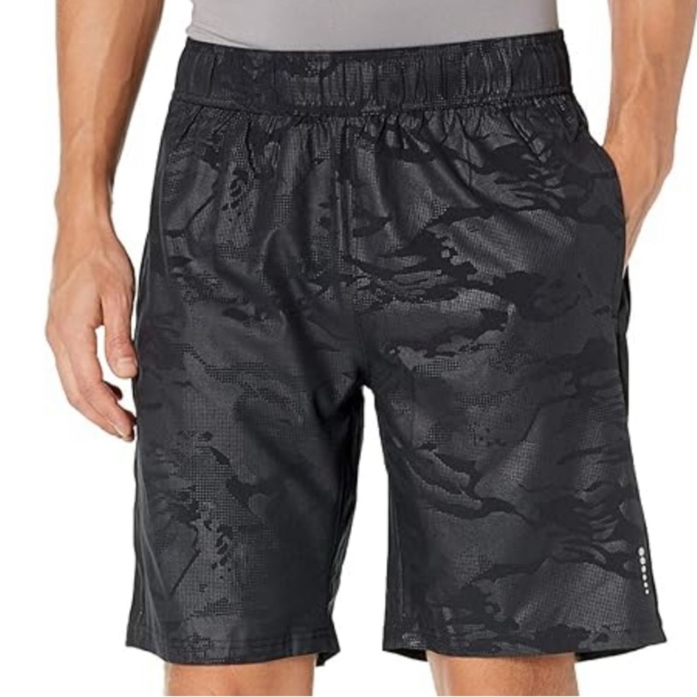 Balance Collection Men's Black Embossed Camo‎ Athletic Shorts 🔥 XL